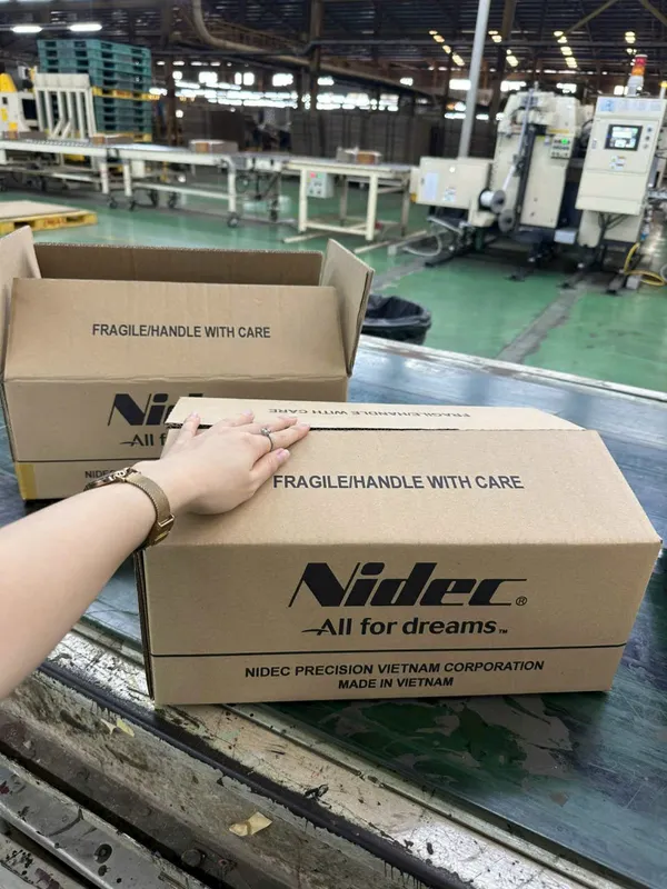 Sản phẩm z7299994539506_5251b7eb95a2100503a377547eadc17f_1765031671 — Công Ty TNHH Sản Xuất Công Nghiệp Hoàng Phúc — MST 0312097734