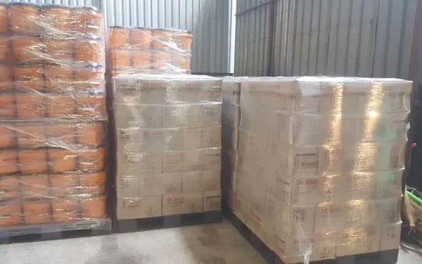 Sản phẩm keo dan san nhua — Công Ty TNHH Trang Trí Nội Thất Thiên Hà — MST 0312139293