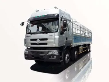 Sản phẩm Tải Chenglong 17T9 380x285 — Công Ty TNHH Thương Mại Ô Tô Hoàng Long — MST 0312211334