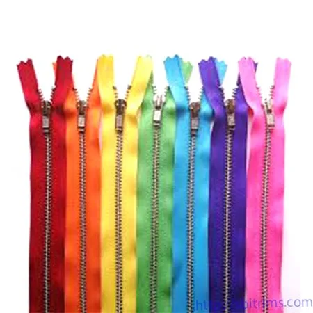 Sản phẩm zipper — Phụ Liệu May SBI - Công Ty TNHH Thương Mại XNK SBI — MST 0312311667