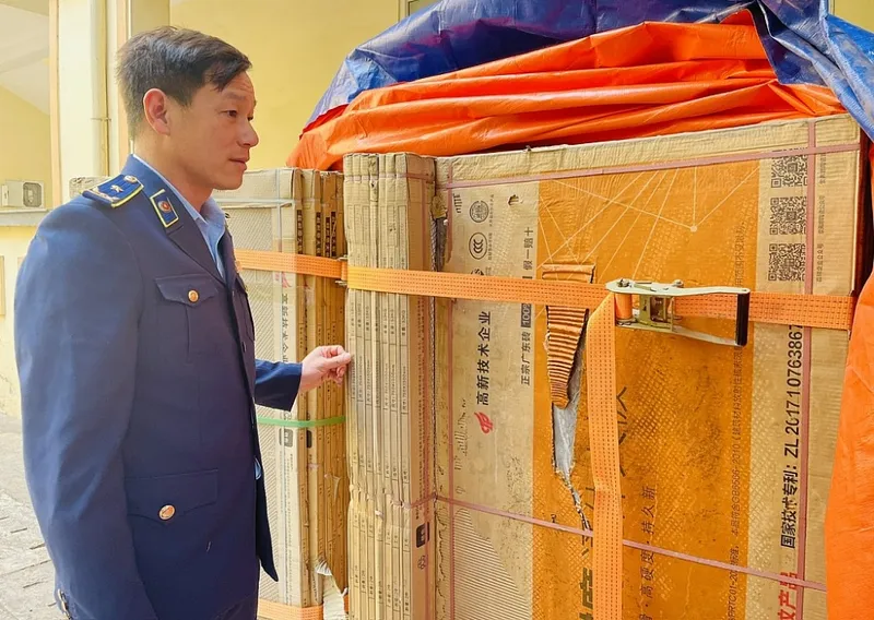 Sản phẩm gachmen20250214090025 17417668909 — Công Ty Cổ Phần Giao Nhận Vận Chuyển Và Thương Mại Đại Hùng Phát — MST 0312386976