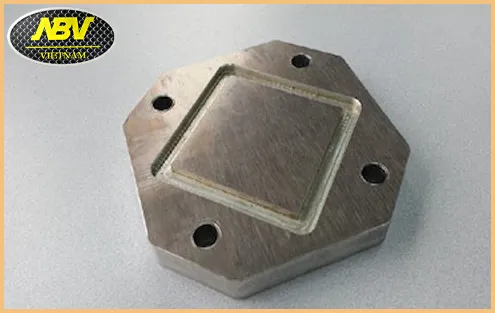 Sản phẩm gia cong linh kien 7 — Gia Công Kim Loại NBV - Công Ty TNHH NBV (Việt Nam) — MST 0312403773
