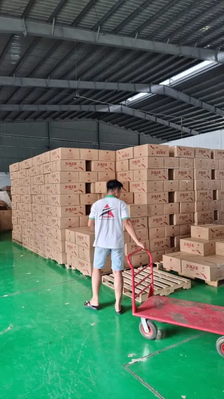 Sản phẩm 2b34855ec4b322ed7ba2 576x1024 — Dao Cạo Việt Nam Li Yu - Công Ty TNHH Dao Cạo Việt Nam Li Yu — MST 0312458772