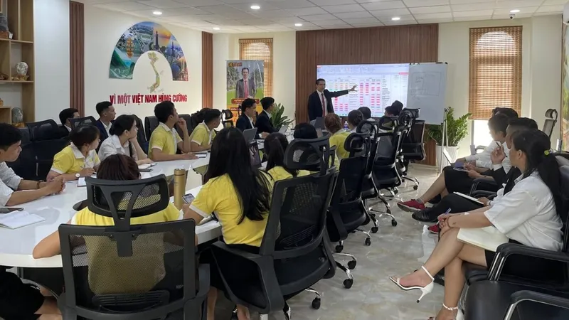 Sản phẩm dao tao hata2 rl09ctr4pzd5aj3qe8c23baufq9vb4jd10h0ftzw4e — Công Ty Cổ Phần Đầu Tư HATA — MST 0312530323