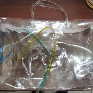 Sản phẩm tui nhua deo 300x300 — Công Ty TNHH Sản Xuất Thương Mại TTL — MST 0312532391
