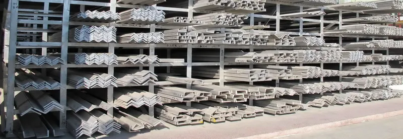 Sản phẩm 8336003 — Công Ty Trách Nhiệm Hữu Hạn Thép Không Gỉ Quang Thanh — MST 0312592601