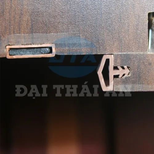 Sản phẩm ron cua go pvc roof c10 — Công Ty TNHH Đại Thái An — MST 0312639352