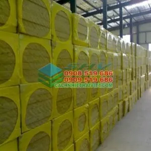 Sản phẩm bong khoang rockwool tai kho 300x300 — Công Ty Cổ Phần Sơn Hải Việt — MST 0312842989