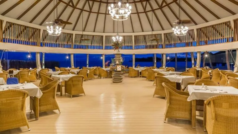 Sản phẩm Dining Kihaad Maldives — Bàn Ghế Giả Mây Home & Garden Decor - Công Ty TNHH Home & Garden Decor — MST 0312863185