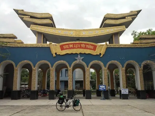 Sản phẩm Lap dat he thong khu cong vien van hoa Cu Chi — Thiết Bị An Ninh Khải Minh - Công Ty TNHH Công Nghệ Viễn Thông Khải Minh — MST 0312870545
