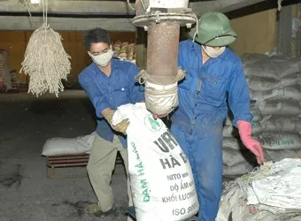 Sản phẩm phan dam1334805941_340x250 — Công Ty TNHH Hóa Chất Công Nghệ PDT — MST 0312928379