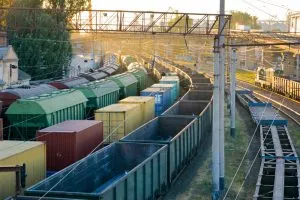 Sản phẩm train1 300x200 — Công Ty TNHH Dịch Vụ Vận Tải Hải Nguyên — MST 0312940866