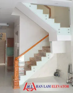 Sản phẩm thang máy hàn lâm 2 238x300 — Thang Máy Hàn Lâm - Công Ty TNHH Công Nghệ Và Kỹ Thuật Thang Máy Hàn Lâm — MST 0312943144