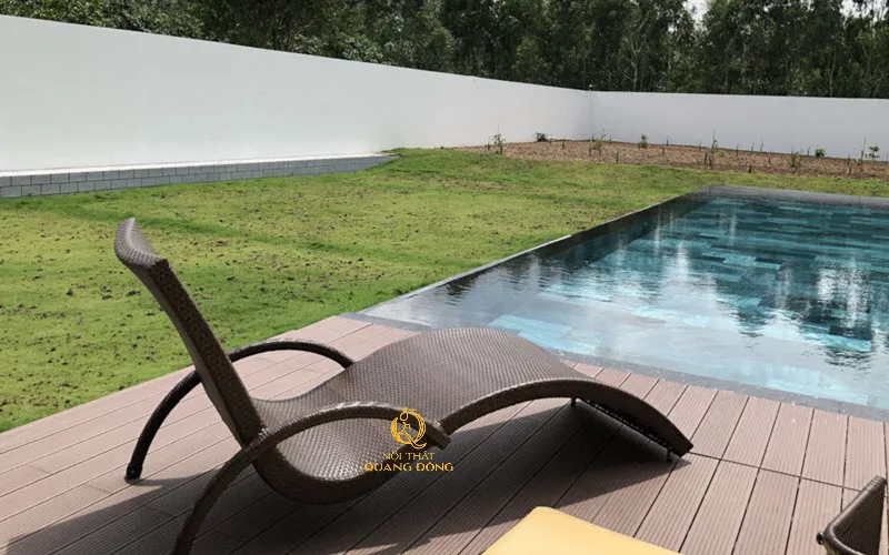 Sản phẩm 1693472562 Ghe nam ho boi QD 590 — Công Ty TNHH Nội Thất Quang Đông — MST 0312947614