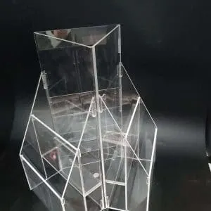 Sản phẩm ke_mica_xoay_de_ban 7 300x300 — Mica Thành Công - Công Ty TNHH MTV Quảng Cáo Mica Thành Công — MST 0312970370