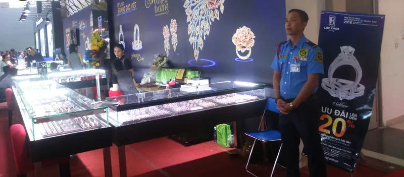 Sản phẩm anh show loc phuc 1 4868 — Chi Nhánh Công Ty TNHH Dịch Vụ Bảo Vệ Nhật Việt Yuki Sepre 24H — MST 0312986772