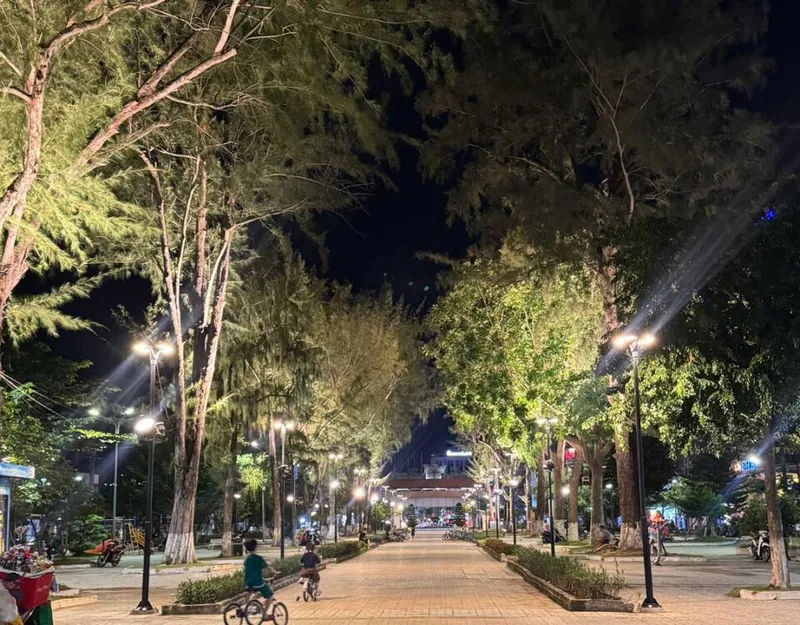 Sản phẩm Cong vien dong khoi thanh pho ben tre 960x750 — Công Ty TNHH Vilight — MST 0312998922