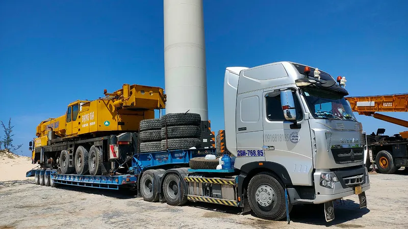 Sản phẩm Van chuyen hang qua tai — Công Ty TNHH Vận Tải Công Nghiệp Đại Tấn — MST 0313008310