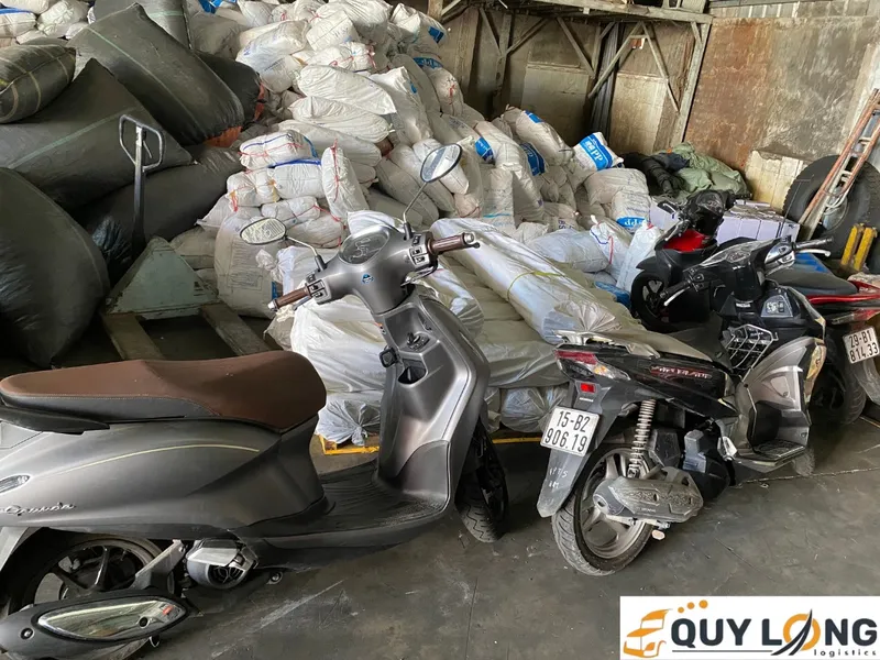 Sản phẩm z5591373835256_8f58dd9eaaf5f806b9e9c4ca18a0f569 — Công Ty TNHH Thương Mại - Dịch Vụ - Vận Tải Quý Long — MST 0313046034