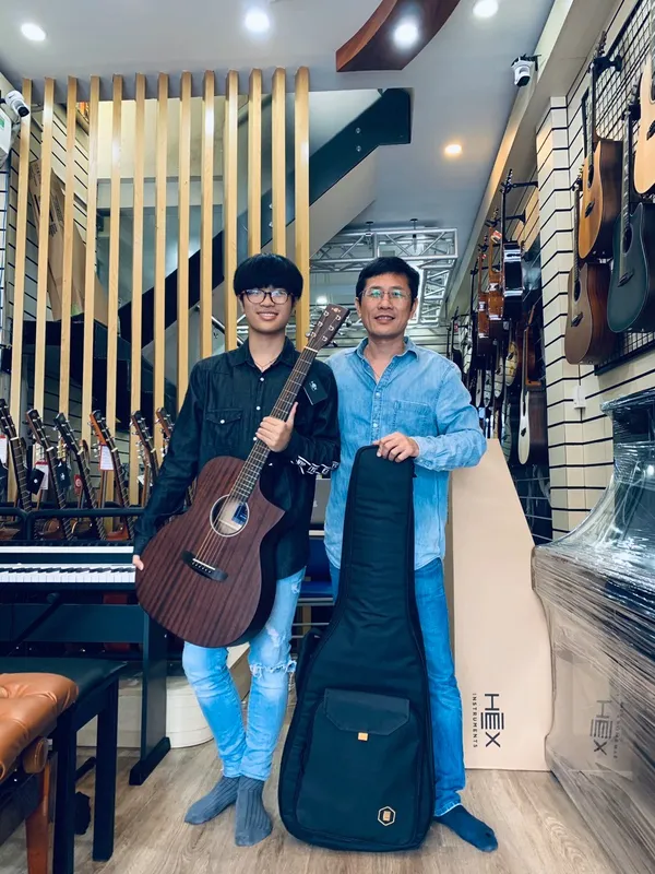 Sản phẩm 117036231_3245053512243882_2611906459468188890_o_1604453835 — Công Ty TNHH Âm Thanh Nhạc Cụ Minh Phụng — MST 0313062004