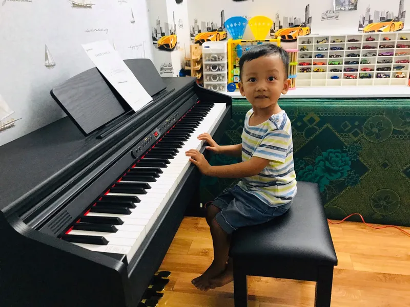 Sản phẩm 89828882_2864226633659907_8549976737423818752_o_1604454301 — Công Ty TNHH Âm Thanh Nhạc Cụ Minh Phụng — MST 0313062004