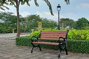 Sản phẩm Ghe ngoai troi gang duc dep ben – nang tam canh quan bia 1 1 300x200 — Đúc Gang Thép Miền Nam - Công Ty TNHH Đúc Gang Thép Miền Nam — MST 0313074842