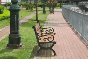 Sản phẩm ghe cong vien 300x200 — Đúc Gang Thép Miền Nam - Công Ty TNHH Đúc Gang Thép Miền Nam — MST 0313074842