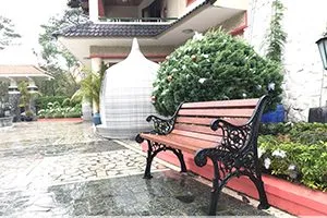 Sản phẩm Ghe san vuon dep sang trong – Ton vinh dang cap khong gian bia 300x200 — Đúc Gang Thép Miền Nam - Công Ty TNHH Đúc Gang Thép Miền Nam — MST 0313074842