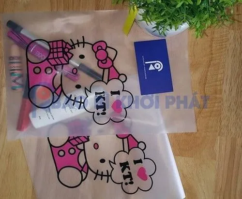 Sản phẩm tui hd zin in hello kitty dep 500x412 — Bao Bì Khởi Phát - Công Ty TNHH Sản Xuất In ấn Bao Bì Khởi Phát — MST 0313094302