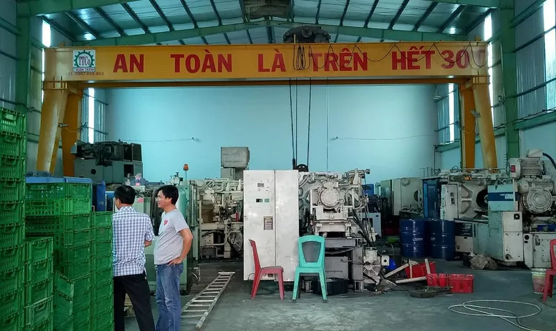 Sản phẩm cong truc dam doi ban cong truc — Cầu Trục Và Cổng Trục Thuận Thành - Công Ty TNHH Sản Xuất Cơ Khí Thuận Thành — MST 0313172617