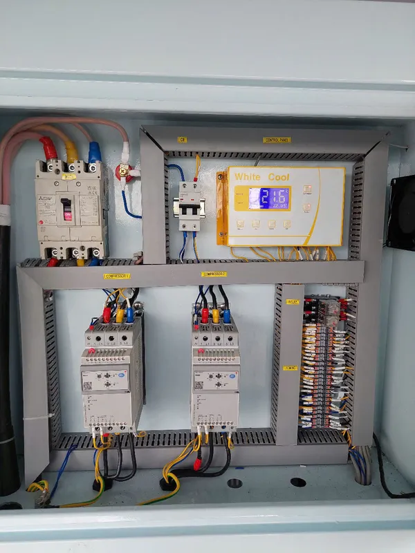 Sản phẩm z6714384169831_4362b91d1dcf885ff3c8edd369a1fb5a — Máy Làm Lạnh Nước Chiller Đại Tín - Công Ty TNHH Thiết Bị Công Nghiệp Đại Tín — MST 0313180343