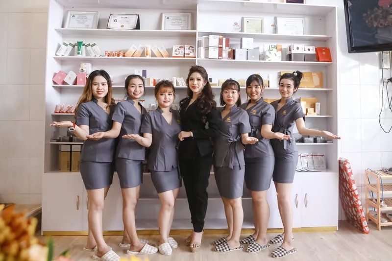 Sản phẩm anh — Công Ty TNHH May Thêu Laral — MST 0313197611