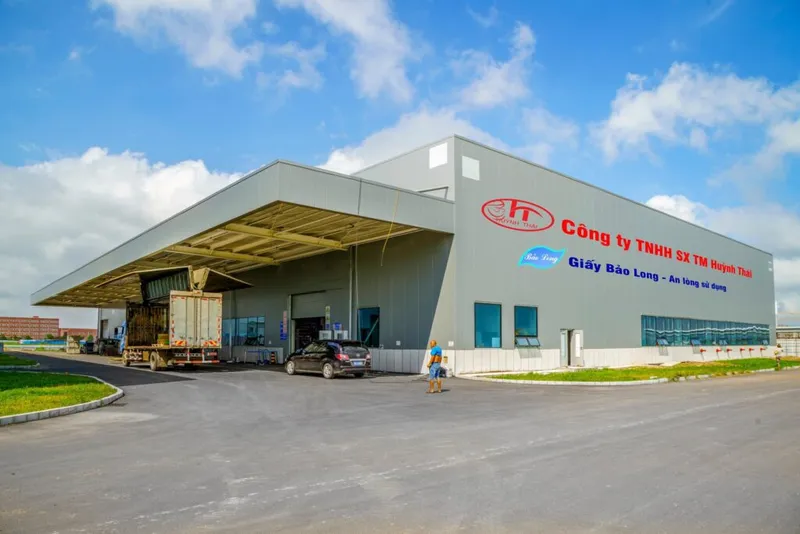 Nhà máy Giấy Bảo Long - Công Ty TNHH Sản Xuất Thương Mại Huỳnh Thái #1024 — MST 0313283074