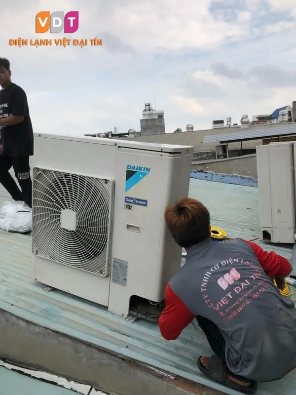 Sản phẩm z4789100588773_e63c07b4bc5fdc0f1d6c531c13e09af9 768x1024 — Điều Hòa Không Khí Việt Đại Tín - Công Ty TNHH Thương Mại - Dịch Vụ Kỹ Thuật Cơ
Điện Lạnh Việt Đại Tín — MST 0313283973