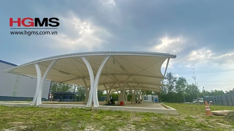 Sản phẩm BAI XE KHU CONG NGHIEP BAT CANG PVDF 2 — Mái Che Hoàng Gia - Công Ty TNHH Tự Động Hóa Hoàng Gia — MST 0313347708