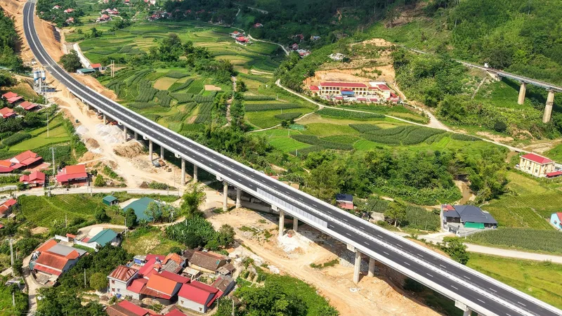 Sản phẩm 1779981587_e3190adf81758c3c4bbecff3d8ac3fbf — Công Ty CP Tập Đoàn Đèo Cả — MST 0313365915