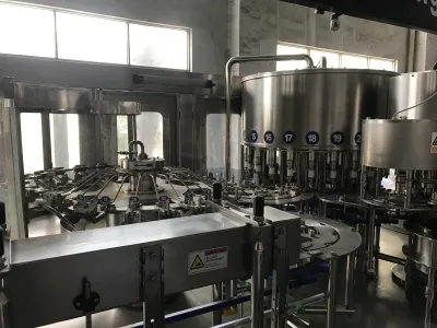 Sản phẩm may rua chiet rot va van nap nuoc giai khat dong chai pet.JPG — Công Ty TNHH Máy Và Thiết Bị Chế Biến Thực Phẩm Trọng Nghĩa — MST 0313378569