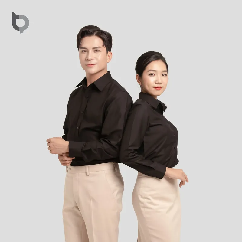Sản phẩm ao so mi den 1 scaled — T-Shirt Việt Nam - Công Ty TNHH May Mặc Thanh Thanh — MST 0313437366