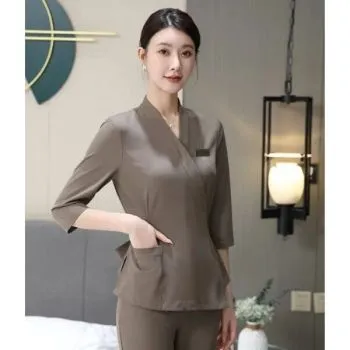 Sản phẩm ao dong phuc spa tot — Công Ty TNHH Bảo Hộ Xanh — MST 0313520977