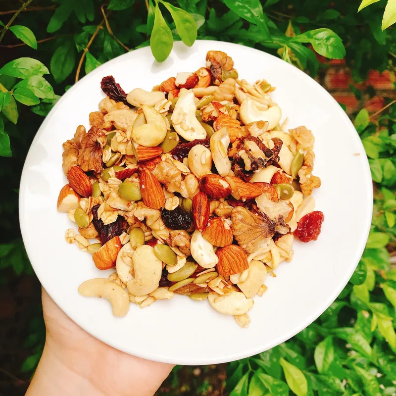 Sản phẩm granola 2291 — Hạt Dinh Dưỡng Minh Phát - Công Ty TNHH Sản Xuất Và Xuất Nhập Khẩu Nông Sản Minh
Phát — MST 0313531633