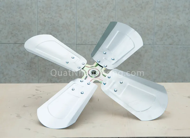 Sản phẩm canh quat huong truc inox 4 la — Công Ty TNHH Quạt Phong Thuận — MST 0313585195