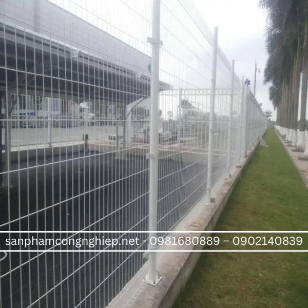 Sản phẩm hang rao luoi thep gap tam giac son tinh dien.jpg — Công Ty TNHH Thiết Bị Công Nghiệp N&T — MST 0313615139