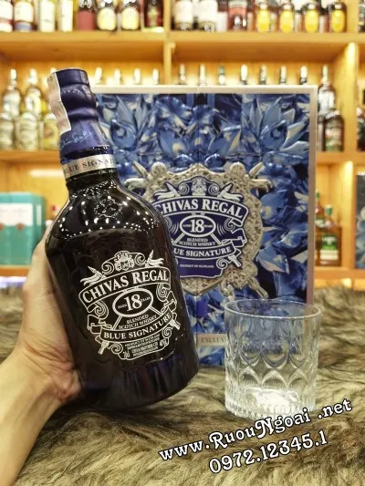 Sản phẩm ruou chivas regal 18yo blue hop qua 2026 2 — Công Ty TNHH TM Rượu Ngoại.net — MST 0313617288