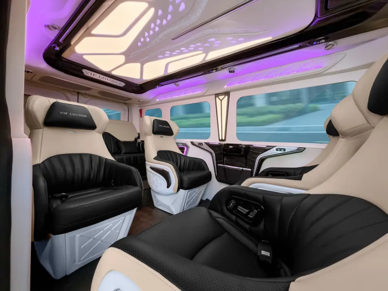 Sản phẩm dcar limousine ford transsit limousine 26 — DCar Limousine - Công Ty Cổ Phần Ô Tô GMG — MST 0313637083