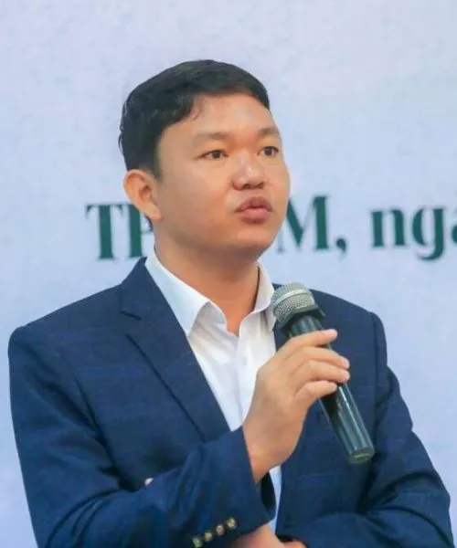 Sản phẩm Pic CEO Binh Bui edit 1 500x600 — Công Ty Cổ Phần Giải Pháp Và Dịch Vụ Truy Xuất Nguồn Gốc — MST 0313658693