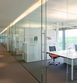 Sản phẩm glazenwandkantoorglascentralerodens03 7312 — Minh Tân Window - Công Ty TNHH Kinh Doanh Thương Mại Sản Xuất Minh Tân — MST 0313703089
