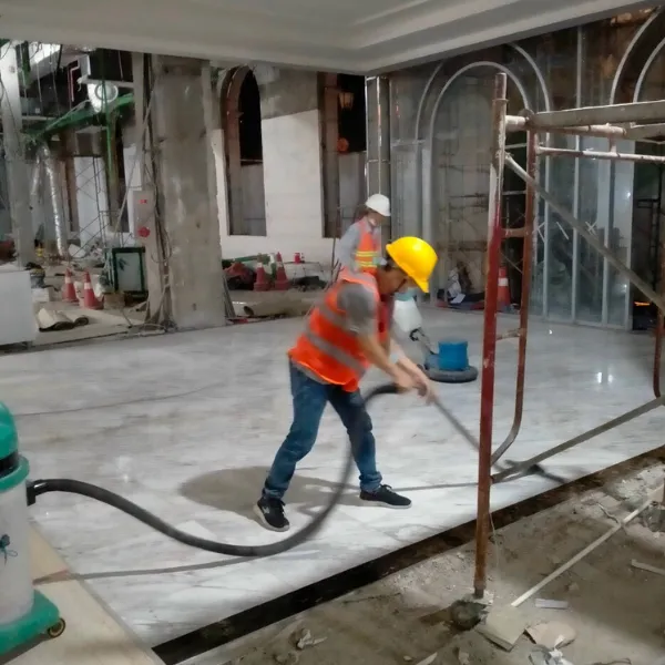 Sản phẩm ve sinh cong nghiep Hoang Vu Phong 5 — Công Ty TNHH Thương Mại Dịch Vụ Hoàng Vũ Phong — MST 0313713048