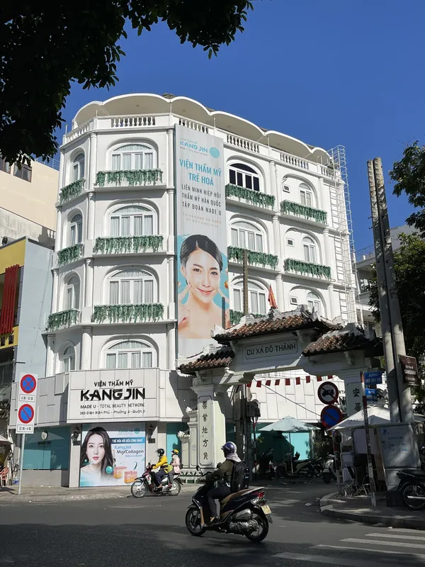 Sản phẩm z5675684144353_4f9deb01319dcbdd54c5ae00ef67426f — Phương Trang Window - Công Ty TNHH Phương Trang Window — MST 0313766699