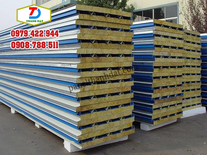 Sản phẩm panel bong thuy tinh mai lop 6 — Công Ty TNHH Cách Nhiệt Cách Âm Thành Đạt — MST 0313779779
