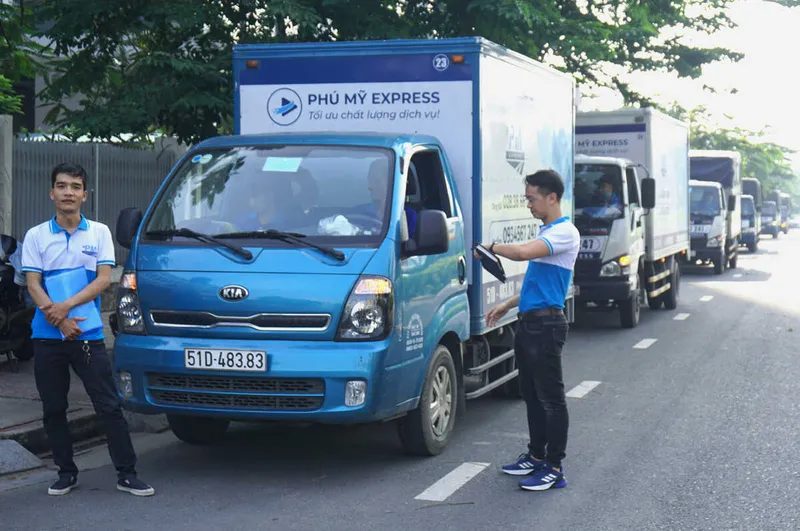 Sản phẩm doi ngu nhan vien xe tai gia re — Taxi Tải Phú Mỹ - Công Ty TNHH Thương Mại Dịch Vụ PMC Express — MST 0313844548